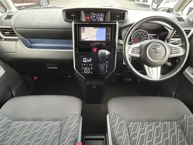 トヨタ タンク カスタムG S 島根県 2017(平29)年 2.7万km ブラックマイカ/マゼンダベリーメタリック 登録時走行距離26235km/ワンオーナー/純正ナビ(Bluetooth/AM/FM/CD/DVD)/フルセグテレビ/前後コーナーセンサー/バックカメラ/両側パワースライドドア/クルーズコントロール/レーンキープアシスト/横滑り防止装置/衝突被害軽減ブレーキ/社外14インチアルミホイール/純正フロアマット/オートライト/LEDヘッドライト/ウィンカーミラー/プッシュスタート/スマートキー(スペアキー×1)/ETC/ドライブレコーダー/禁煙車/取扱説明書/保証書