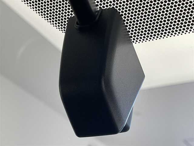 トヨタ シエンタ ハイブリッド G クエロ 愛知県 2018(平30)年 4.1万km クールボルドーガラスフレーク 純正ナビ　シートヒーター　禁煙　バックカメラ　フルセグ　Ｂｌｕｅｔｏｏｔｈ　両側パワスラ　純正ドラレコ　セーフティセンス　衝突軽減　車線逸脱　純正１６インチＡＷ　ＬＥＤオートライト　フォグ　純正マット　オートハイビーム　黒ハーフレザー　プッシュスタート　スマートキー