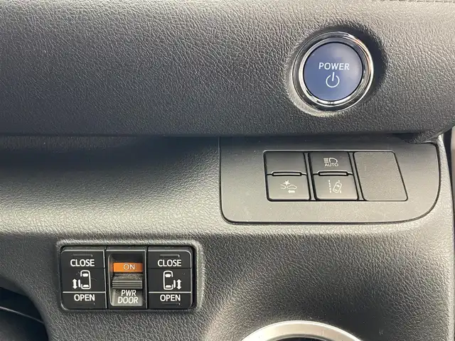 トヨタ シエンタ ハイブリッド G クエロ 愛知県 2018(平30)年 4.1万km クールボルドーガラスフレーク 純正ナビ　シートヒーター　禁煙　バックカメラ　フルセグ　Ｂｌｕｅｔｏｏｔｈ　両側パワスラ　純正ドラレコ　セーフティセンス　衝突軽減　車線逸脱　純正１６インチＡＷ　ＬＥＤオートライト　フォグ　純正マット　オートハイビーム　黒ハーフレザー　プッシュスタート　スマートキー