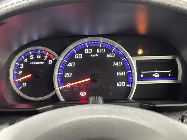 トヨタ ルーミー カスタムG－T 熊本県 2017(平29)年 3.4万km マゼンタベリーマイカM 純正9インチナビNSZT-Y66T/　（CD/DVD/フルセグTV）/バックカメラ/スマートアシストIII/・衝突回避支援ブレーキ機能/・衝突警報機能/・車線逸脱警報機能/・誤発進抑制制御機能/・先行車発進お知らせ機能/・前後コーナーセンサー/クルーズコントロール/ビルトインETC/純正前方ドライブレコーダー/両側パワースライドドア/LEDヘッドライト/オートライト/フォグランプ/横滑り防止装置/スマートキー/プッシュスタート/アイドリングストップ/ステアリングスイッチ/電動格納ミラー/純正１５インチAW/純正フロアマット/取扱説明書