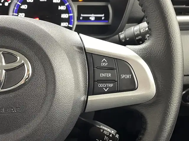 トヨタ ルーミー カスタムG－T 熊本県 2017(平29)年 3.4万km マゼンタベリーマイカM 純正9インチナビNSZT-Y66T/　（CD/DVD/フルセグTV）/バックカメラ/スマートアシストIII/・衝突回避支援ブレーキ機能/・衝突警報機能/・車線逸脱警報機能/・誤発進抑制制御機能/・先行車発進お知らせ機能/・前後コーナーセンサー/クルーズコントロール/ビルトインETC/純正前方ドライブレコーダー/両側パワースライドドア/LEDヘッドライト/オートライト/フォグランプ/横滑り防止装置/スマートキー/プッシュスタート/アイドリングストップ/ステアリングスイッチ/電動格納ミラー/純正１５インチAW/純正フロアマット/取扱説明書