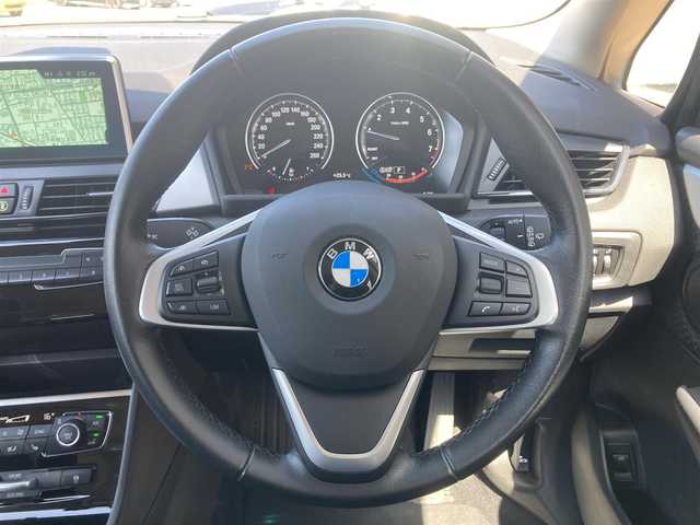 ＢＭＷ ２１８ｉ グランツアラー 熊本県 2019(令1)年 1.8万km アルピンホワイトⅢ ・スマートキー/・プッシュスタート/・インテリジェントセーフティ/・PDC自動起動/・パーキングアシスト/・クルーズコントロール(追従式)/・シートヒーター /・純正HDDナビ/　【DVD・Bluetooth・USB・MSV】/・バックカメラ/・ETC/・パワーバックドア/・LEDヘッドランプ/・LEDフォグランプ/・純正マット