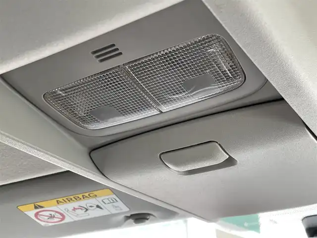 トヨタ カローラ ルミオン 1．8S 道東・釧路十勝 2015(平27)年 5.9万km ホワイトパールクリスタルシャイン 4WD/寒冷地仕様/社外ナビ/社外エアロ(F.S.R)/ワンセグTV/社外AW付夏タイヤ積込/シートカバー/プッシュスタート/スマートキー/ドアバイザー/フロアマット/HIDヘッドライト/オートライト