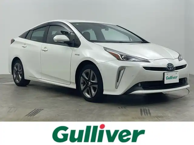 トヨタ プリウス A ツーリングセレクション 岡山県 2020(令2)年 4.8万km ホワイトパールクリスタルシャイン 純正９インチナビ/（フルセグ/Bluetooth/CD/DVD）/パノラミックビューモニター/衝突軽減ブレーキ/追従型クルーズコントロール/ビルトインＥＴＣ２．０/ＬＥＤヘッドライト/オートハイビーム/前席シートヒーター/ドライブレコーダー（前）/パーキングアシスト/純正フロアマット/トノカバー/ブラインドスポットモニター/TVキャンセラー/ISOFIX/ステアリングスイッチ/ヘッドアップディスプレイ/チルトステアリング/シートリフター/ウインカーミラー/ドアバイザー/スマートキー×2/取扱説明書/新車保証書