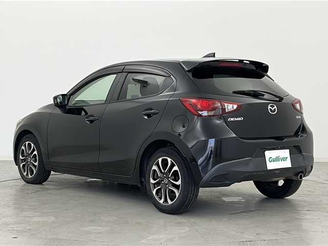 マツダ デミオ XD ブラックレザーリミテッド 宮城県 2016(平28)年 5.6万km ジェットブラックマイカ i-ACTIVESENSE/・衝突軽減ブレーキ/・レーンキープアシスト/・ヘッドアップディスプレイ/・クルーズコントロール/クルーズコントロール/マツダコネクトナビ/・CD.DVD.SD.BT.USB/フルセグTV/バックモニター/ハーフレザーシート/・前席シートヒーター/LEDヘッドライト/フォグランプ/ビルトインETC/パドルシフト/ステアリングスイッチ/プッシュスタート/スマートキー/アイドリングストップ/横滑り防止装置/純正16インチアルミホイール/純正フロアマット
