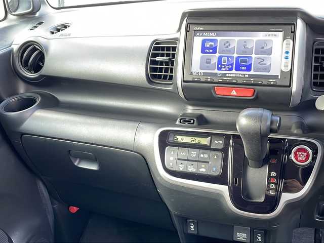 ホンダ Ｎ ＢＯＸ G SSパッケージ 道北・旭川 2015(平27)年 3.9万km プレミアムホワイトパール 純正メモリナビ/CD/DVD/BT/SD/TV/両側パワースライドドア/前席シートヒーター/ミラーヒーター/横滑り防止/純正エンジンスターター/純正フロアマット/ドアバイザー/社外AW付き冬タイヤ積込/保証書/取説/スマートキー/プッシュスタート/保証書/取説