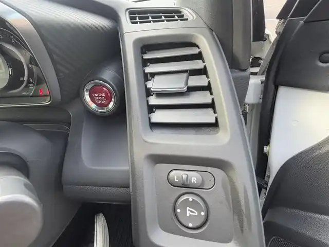 ホンダ Ｓ６６０ α 徳島県 2016(平28)年 1.3万km プレミアムスターホワイトパール ワンオーナー/純正センターディスプレイ/　（Bluetooth/HDMI/AM/FM）/バックカメラ/クルーズコントロール/純正アルミホイール/純正フロアマット/ETC/ドライブレコーダー/LEDヘッドライト/ハーフレザーシート