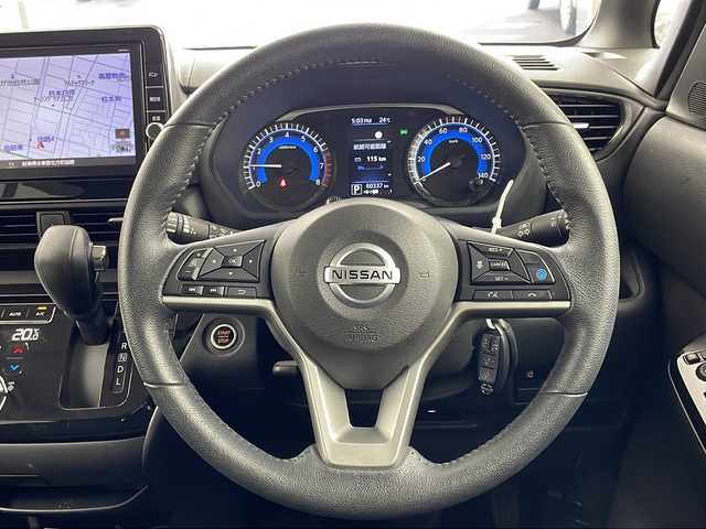 日産 ルークス HWS Gターボ プロパイロットED 岐阜県 2020(令2)年 6.1万km アメジストパープル 純正９インチナビ/CD/DVD/Bluetooth/SD/USB/フルセグTV/アラウンドビューモニター/ハンズフリーオートスライドドア/両側パワースライドドア/プロパイロット/エマージェンシーブレーキ/車線逸脱警報/車線逸脱防止支援システム/コーナーセンサー/標識検知機能/ドライブレコーダー/純正15インチアルミホイール/純正ドアバイザー