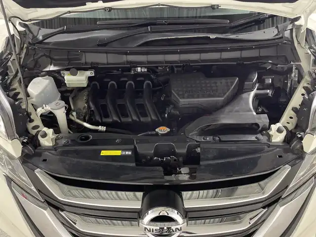 日産 セレナ ハイウェイスター G プロパイロットED 神奈川県 2016(平28)年 2.7万km ブリリアントホワイトパール 純正９型ワイドSDナビゲーション【MM516D-L】/フルセグ　AM FM USB　CD DVDブルーレイ対応　iPod　BT　SD　/バックカメラ/ハンズフリー両側電動スライドドア【サンシェード】/エマージェンシーブレーキ/LDW車線逸脱警報/踏み間違い防止アシスト/進入禁止標識検知/フロントバックソナー/レーダークルーズコントロール/プロパイロット/車線逸脱防止支援システム/アイドリングストップ/革巻きステアリング【スイッチ】/社外前後ドライブレコーダー/ECO/ビルトインETC/２列目３列目USB電源ソケット/電子パーキング　オートホールド/プッシュスタート/インテリジェントキー/純正サイドシル・リアスポイラー/純正16インチアルミホイール/LEDヘッドランプ/オートライト/LEDフロントフォグランプ/取説