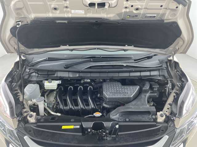 日産 セレナ ハイウェイスター G 愛知県 2017(平29)年 7.2万km カシミヤグレージュ 禁煙車/純正9インチナビ/（CD/DVD/Blu-ray/フルセグTV/Bluetooth）/全方位カメラ/フリップダウンモニター/デジタルルームミラー/プロパイロット/エマージェンシーブレーキ/レーンキープアシスト/追従式クルーズコントロール/クリアランスソナー/パーキングアシスト/ETC/ドライブレコーダー/純正16インチアルミホイール/スマートキー/プッシュスタート/純正フロアマット/LEDヘッドライト/フロントフォグライト/横滑り防止装置