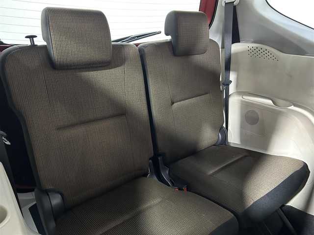 トヨタ シエンタ G 大阪府 2016(平28)年 3.8万km レッドマイカM 純正ナビ(地デジ/CD再生/Bluetooth) バックカメラ ETC 両側パワースライドドア 衝突軽減 トヨタセーフティセンス レーンアシスト スマートキー プッシュスタート オートエアコン
