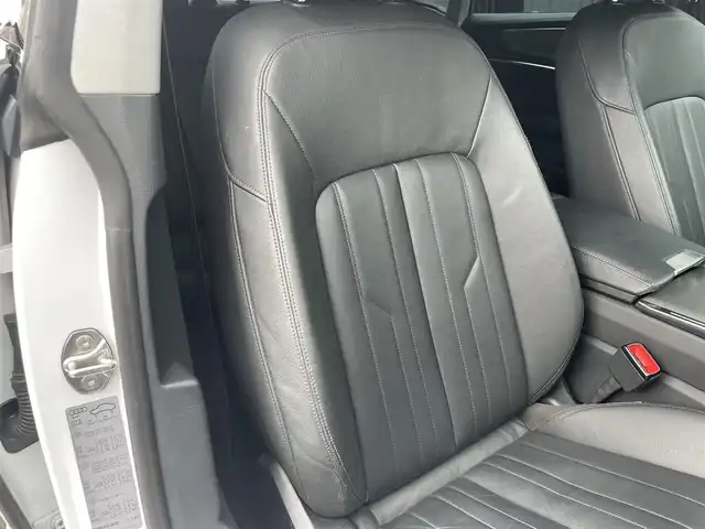 アウディ Ａ７ SB 55TFSIクワトロ デビューパッケージ 福島県 2019(令1)年 4.1万km グレイシアホワイトメタリック アシスタンスパッケージ/・フロントクロストラフィックアシスト・/・アウディプレセンスリヤ/・アウディサイドアシスト/・アウディプレセンス360/・サラウンドビューカメラ/・カーブストーンアシスト/・リヤサイドエアバッグ/・アダプティブウインドウワイパー/ドライビングパッケージ/・ダイナミックオールホイールステアリング/・ダンピングコントロールサスペンション/HDマトリクスLEDヘッドライトレーザーライトパッケージ/純正ナビ(USB/BT/SD)/フルセグTV/アダプティブクルーズコントロール/バーチャルコクピット/黒レザーシート/シートヒーター/パワーシート/純正20AW/取扱説明書/保証書/スペアキー