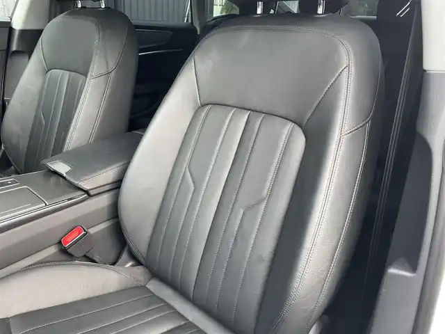 アウディ Ａ７ SB 55TFSIクワトロ デビューパッケージ 福島県 2019(令1)年 4.1万km グレイシアホワイトメタリック アシスタンスパッケージ/・フロントクロストラフィックアシスト・/・アウディプレセンスリヤ/・アウディサイドアシスト/・アウディプレセンス360/・サラウンドビューカメラ/・カーブストーンアシスト/・リヤサイドエアバッグ/・アダプティブウインドウワイパー/ドライビングパッケージ/・ダイナミックオールホイールステアリング/・ダンピングコントロールサスペンション/HDマトリクスLEDヘッドライトレーザーライトパッケージ/純正ナビ(USB/BT/SD)/フルセグTV/アダプティブクルーズコントロール/バーチャルコクピット/黒レザーシート/シートヒーター/パワーシート/純正20AW/取扱説明書/保証書/スペアキー