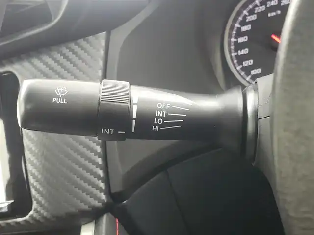 トヨタ ８６ GT 愛知県 2019(平31)年 8.2万km クリスタルホワイトパール ６F/BLITZダイレクトサクションパイプ/BLITZ車高調/TYPE HUTキャリパー/マフラーカッター/社外フロントスポイラー/スワンネッグリアウィング/社外ディスプレイオーディオ/・Bluetooth/・FM/AM/クルーズコントロール/革巻きステアリング/ステアリングリモコン/バックカメラ/社外USB/ETC