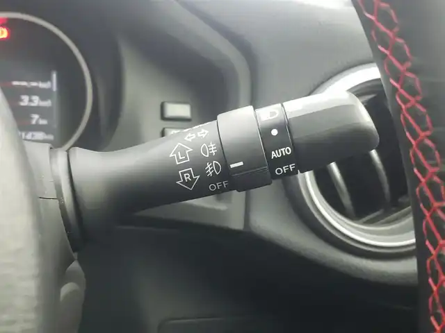 トヨタ ８６ GT 愛知県 2019(平31)年 8.2万km クリスタルホワイトパール ６F/BLITZダイレクトサクションパイプ/BLITZ車高調/TYPE HUTキャリパー/マフラーカッター/社外フロントスポイラー/スワンネッグリアウィング/社外ディスプレイオーディオ/・Bluetooth/・FM/AM/クルーズコントロール/革巻きステアリング/ステアリングリモコン/バックカメラ/社外USB/ETC