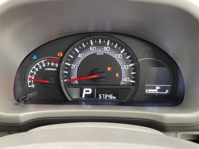スズキ エブリイ PC 新潟県 2021(令3)年 5.8万km スペリアホワイト 4WD/衝突被害軽減ブレーキ/レーンキープアシスト/コーナーセンサー/オートマチックハイビーム/オートライト/横滑り防止装置/AWセット冬タイヤ積込