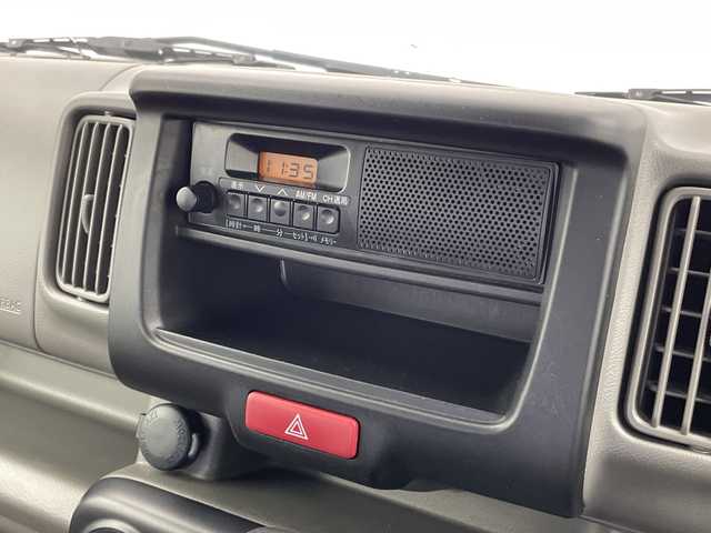 スズキ エブリイ PC 新潟県 2021(令3)年 5.8万km スペリアホワイト 4WD/衝突被害軽減ブレーキ/レーンキープアシスト/コーナーセンサー/オートマチックハイビーム/オートライト/横滑り防止装置/AWセット冬タイヤ積込