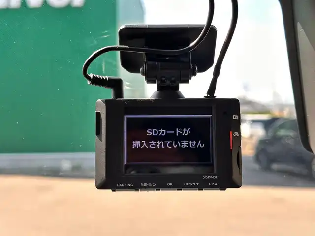 トヨタ ルーミー カスタムG－T 宮城県 2020(令2)年 6.3万km パールホワイトⅢ スマートアシスト/・衝突警報機能/・衝突回避支援ブレーキ機能/・ブレーキ制御付誤発進抑制機能/・先行車発進お知らせ機能/・アダプティブドライビングビーム/・アダプティブクルーズコントロール/・ふらつき警報/・サイドビューランプ/・コーナーセンサー/・路側逸脱警報/・標識認識機能/純正9インチナビ（NSZT-Y68T）/・CD/DVD/・Bluetooth/・フルセグTV/バックカメラ/ビルトインETC2.0/ドライブレコーダー/ウェルカムパワースライドドア（両側）/革巻きステアリング/ステアリングスイッチ/LEDヘッドランプ/フォグランプ/オートライト/電動パーキングブレーキ/ブレーキホールド/スマートキー＆プッシュスタート/スペアキー/電動格納ミラー/純正15インチAW/純正ドアバイザー/Wエアバッグ