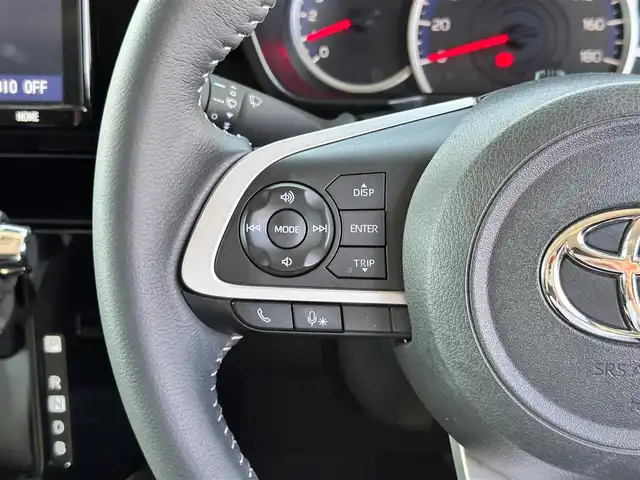 トヨタ ルーミー カスタムG－T 宮城県 2020(令2)年 6.3万km パールホワイトⅢ スマートアシスト/・衝突警報機能/・衝突回避支援ブレーキ機能/・ブレーキ制御付誤発進抑制機能/・先行車発進お知らせ機能/・アダプティブドライビングビーム/・アダプティブクルーズコントロール/・ふらつき警報/・サイドビューランプ/・コーナーセンサー/・路側逸脱警報/・標識認識機能/純正9インチナビ（NSZT-Y68T）/・CD/DVD/・Bluetooth/・フルセグTV/バックカメラ/ビルトインETC2.0/ドライブレコーダー/ウェルカムパワースライドドア（両側）/革巻きステアリング/ステアリングスイッチ/LEDヘッドランプ/フォグランプ/オートライト/電動パーキングブレーキ/ブレーキホールド/スマートキー＆プッシュスタート/スペアキー/電動格納ミラー/純正15インチAW/純正ドアバイザー/Wエアバッグ