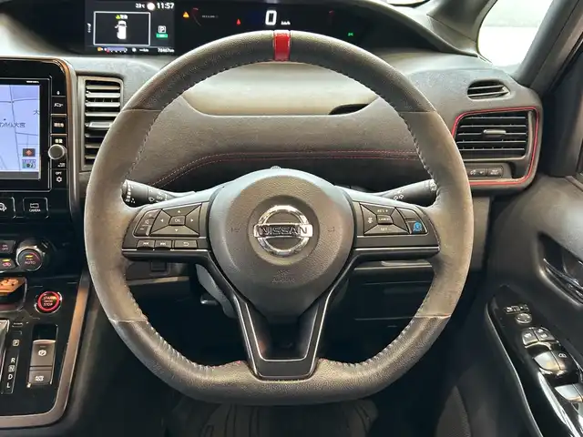 日産 セレナ ニスモ 埼玉県 2019(令1)年 7.9万km ダイヤモンドブラック エマージェンシーブレーキ　/プロパイロット /純正9インチメモリナビ/　　CD/DVD/BT/フルセグ /アラウンドビューモニター /両側パワースライドドア /LEDオートライト /純正17インチアルミホイール /電子パーキング/ステアリングスイッチ /純正ETC