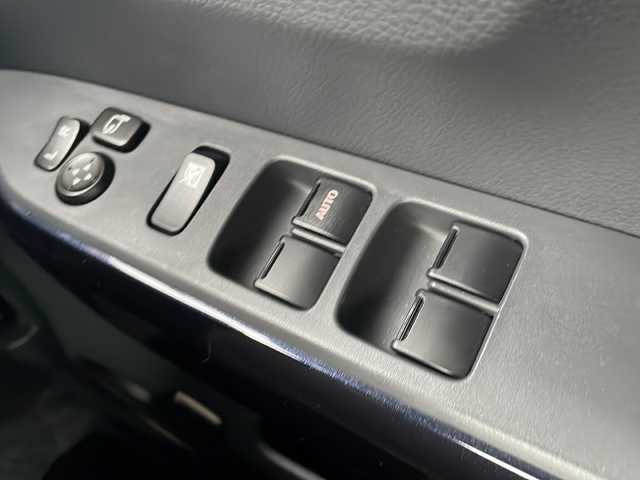 スズキ ハスラー Jスタイル Ⅲ 山口県 2018(平30)年 1.4万km アーバンブラウンパールメタリック/スチールシルバー2トーン ワンオーナー/禁煙車/スマートキー/プッシュスタート/全方位カメラ/純正メモリナビ/(DTV/BT/DVD/ラジオ)/シートヒーター/アイドリングストップ/オートエアコン/オートライト/純正フロアマット/純正アルミホイール/衝突軽減ブレーキ/横滑り防止装置/車線逸脱警報装置/保証書/取扱説明書/記録簿