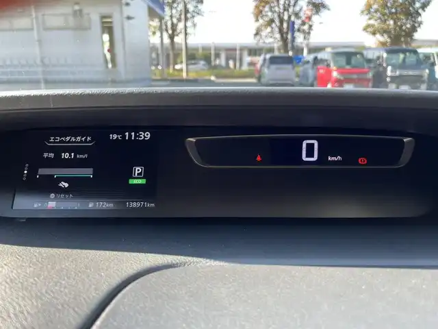 日産 セレナ ハイウェイスター 栃木県 2016(平28)年 13.9万km ダイヤモンドブラック (株)IDOMが運営する【じしゃロン宇都宮店】の自社ローン専用車両になります。こちらは現金またはオートローンご利用時の価格です。自社ローンご希望の方は別途その旨お申付け下さい/禁煙車/純正ＳＤナビ/アラウンドビューモニター/Ｂｌｕｅｔｏｏｔｈ接続/ＣＤ／ＤＶＤ/ＥＴＣ/両側パワースライドドア/コーナーセンサー/プッシュスタート/サンシェード/クルーズコントロール