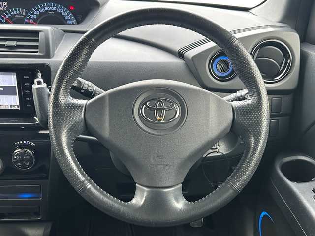 トヨタ ｂＢ Z 煌－G 岩手県 2014(平26)年 8.5万km ブラックマイカメタリック 寒冷地仕様　４ＷＤ　純正メモリーナビ（ＮＳＺＴ－Ｗ６４）フルセグ　ＣＤ　ＤＶＤ　ＡＵＸ　ＨＩＤヘッドライト　ハーフレザーシート　ＥＴＣ　純正１５インチアルミホイール　本革巻きステアリング