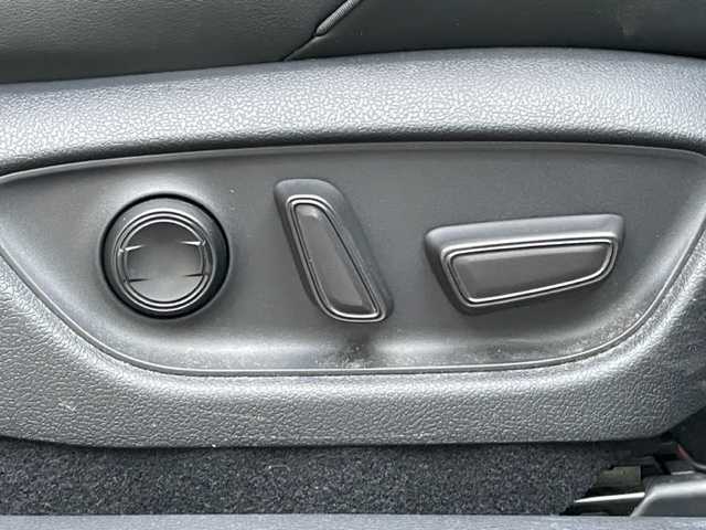 トヨタ クラウン ハイブリッド RS リミテッド 茨城県 2020(令2)年 5.5万km プレシャスブラックパール ワンオーナー/純正ナビ　/-TV/BT/AM/FM/衝突軽減システム　/全方位カメラ　/ＥＴＣ２．０　/ＬＥＤヘッドライト　/D席N席パワーシート　/D席N席シートヒーター　/プッシュスタート　/ドライブレコーダー前後　/ステアリングヒーター　/クルーズコントロール/電動格納ミラー