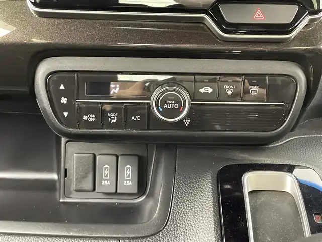 ホンダ Ｎ ＢＯＸ カスタム G L ホンダセンシング 大分県 2019(平31)年 5.6万km プレミアムグラマラスブロンズP ホンダセンシング/社外SDナビ（CN-F1XVD）/　BT/CD/DVD/BR/フルセグ/パワースライドドア/バックカメラ/コーナーセンサー（前後）/アイドリングストップ/LEDヘッドライト/ステアリングスイッチ/ビルトインETC/ドライブレコーダー/USB入力端子/純正アルミホイル14インチ