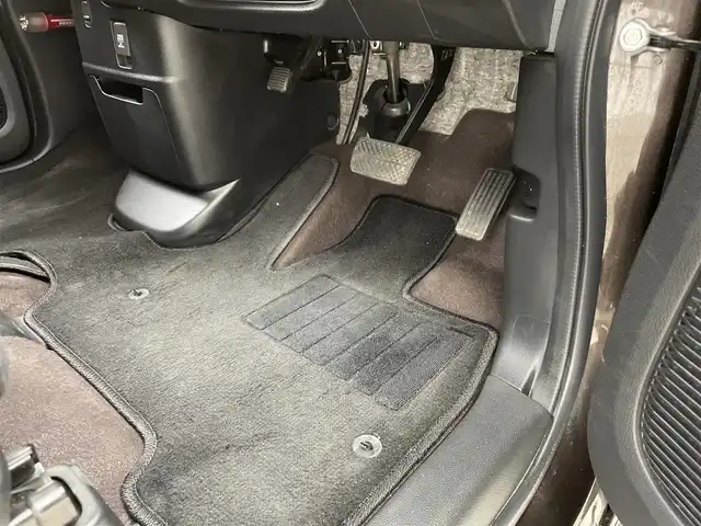 ホンダ Ｎ ＢＯＸ カスタム G L ホンダセンシング 大分県 2019(平31)年 5.6万km プレミアムグラマラスブロンズP ホンダセンシング/社外SDナビ（CN-F1XVD）/　BT/CD/DVD/BR/フルセグ/パワースライドドア/バックカメラ/コーナーセンサー（前後）/アイドリングストップ/LEDヘッドライト/ステアリングスイッチ/ビルトインETC/ドライブレコーダー/USB入力端子/純正アルミホイル14インチ