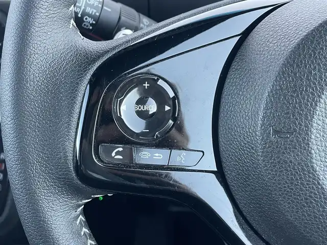 ホンダ Ｎ ＢＯＸ カスタム L ターボ スタイル+ブラック 滋賀県 2023(令5)年 3万km クリスタルブラックパール 社外メモリナビ/(フルセグTV CD DVD Bluetooth USB HDMI)/ホンダセンシング/・衝突軽減ブレーキ/・車線逸脱警報/・レーンキープアシスト/・レーダークルーズコントロール/両側パワースライドドア/ドライブレコーダー/ETC/革巻きステアリング/ステアリングリモコン/ハーフレザーシート/シートヒーター/電動パーキングブレーキ/オートブレーキホールド/電動格納ミラー/ウインカーミラー/純正フロアマット/プッシュスタート/スマートキー×２/LEDヘッドライト/フォグライト