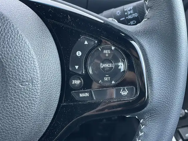 ホンダ Ｎ ＢＯＸ カスタム L ターボ スタイル+ブラック 滋賀県 2023(令5)年 3万km クリスタルブラックパール 社外メモリナビ/(フルセグTV CD DVD Bluetooth USB HDMI)/ホンダセンシング/・衝突軽減ブレーキ/・車線逸脱警報/・レーンキープアシスト/・レーダークルーズコントロール/両側パワースライドドア/ドライブレコーダー/ETC/革巻きステアリング/ステアリングリモコン/ハーフレザーシート/シートヒーター/電動パーキングブレーキ/オートブレーキホールド/電動格納ミラー/ウインカーミラー/純正フロアマット/プッシュスタート/スマートキー×２/LEDヘッドライト/フォグライト