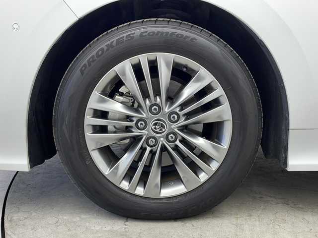 トヨタ アルファード Z 大阪府 2024(令6)年 1.4万km プラチナホワイトパールマイカ ワンオーナー/純正14インチディスプレイオーディオ(ナビ有)/【フルセグTV/Bluetooth/FM/AM/USB/HDMI】/純正13.2インチ後席モニター/両側ユニバーサルステップ/両側パワースライドドア/パワーバックドア/左右独立ムーンルーフ/パノラマミックビューモニター/デジタルインナーミラー/おくだけ充電/100V電源/リア5面フィルム施工/ブラインドスポットモニター/アドバンスドパーク/トヨタセーフティセンス/・プリクラッシュセーフティー/・レーダークルーズコントロール/・レーンディパーチャーアラート/・アダクティブハイビーム/・ドライバー異常対応システム/・プロアクティブドライビングアシスト/・フロントクロストラフィックサポート/・ロードサインアシスト/・パーキングサポートブレーキ/前後コーナーセンサー/黒革シート/前後シートヒーター/前後シートベンチレーション/後席オットマン/ステアリングヒーター/後席電動サンシェード/ビルトインETC2.0/純正18インチAW/スマートキー/スペアキー/保証書/取扱説明書/点検記録簿