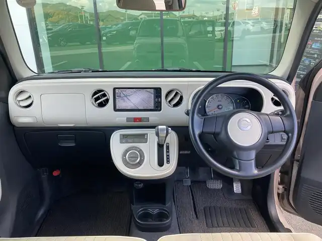 ダイハツ ミラ ココア プラスX 香川県 2011(平23)年 5.4万km ココアベージュマイカメタリック 登録時走行距離：53831km/ディーラー純正SDナビ/　CD DVD フルセグTV/ルーフレール/レベライザヘッドライト/フォグランプ/電動格納ウィンカーミラー/純正ドアバイザー/純正フロアマット/ベンチシート/スマートキー/スペアキー/取扱説明書/新車時保証書/ワンオーナー