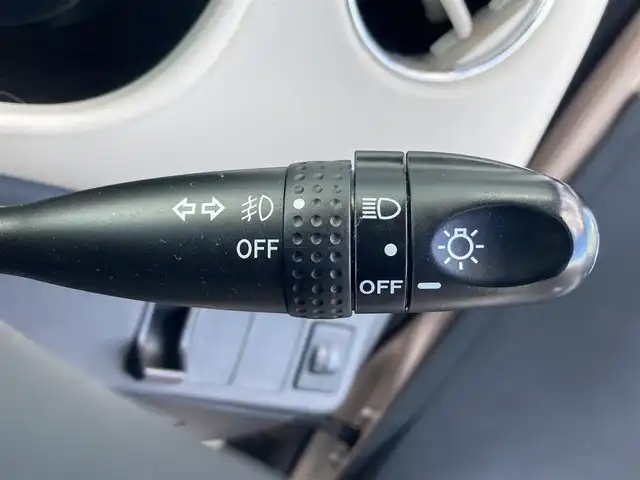 ダイハツ ミラ ココア プラスX 香川県 2011(平23)年 5.4万km ココアベージュマイカメタリック 登録時走行距離：53831km/ディーラー純正SDナビ/　CD DVD フルセグTV/ルーフレール/レベライザヘッドライト/フォグランプ/電動格納ウィンカーミラー/純正ドアバイザー/純正フロアマット/ベンチシート/スマートキー/スペアキー/取扱説明書/新車時保証書/ワンオーナー