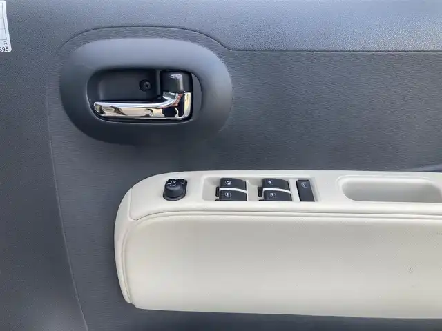 ダイハツ ミラ ココア プラスX 香川県 2011(平23)年 5.4万km ココアベージュマイカメタリック 登録時走行距離：53831km/ディーラー純正SDナビ/　CD DVD フルセグTV/ルーフレール/レベライザヘッドライト/フォグランプ/電動格納ウィンカーミラー/純正ドアバイザー/純正フロアマット/ベンチシート/スマートキー/スペアキー/取扱説明書/新車時保証書/ワンオーナー