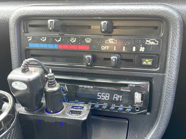 スズキ カプチーノ 広島県 1992(平4)年 7.5万km サテライトシルバーメタリック /登録時走行距離/　　　　　　　74724キロ/ターボ/黒合皮シート/ETC/取扱説明書/