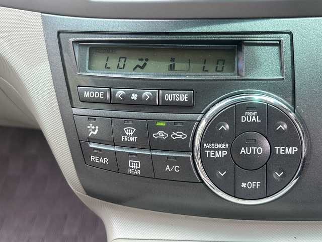 トヨタ エスティマ ハイブリッド X 鳥取県 2010(平22)年 9.9万km シルバーM ワンオーナー/社外ナビ(AVN-HS01F)/フルセグテレビ/AM/FM、CD/DVD、AUX/スマホ連動(AppleCarPlay)/HDMI/BT/バックカメラ/オットマン/クルーズコントロール/キャプテンシート/ドアバイザー/プッシュスタート/片側パワースライドドア/ETC