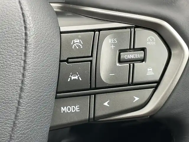 レクサス ＮＸ 350h 千葉県 2023(令5)年 1.8万km ソニッククォーツ サンルーフ/レクサスセーフティセンス/　衝突軽減ブレーキ/レーンキープアシスト/　レーダークルーズコントロール/オートハイビーム/　クリアランスソナー/ブラインドスポットモニター/純正メーカーディスプレイナビ/　フルセグ/BT/USB/バックカメラ/サイドカメラ/ステアリングスイッチ/パドルシフト/ETC2.0/ワイヤレス充電/電動パーキングブレーキ/パワーバックドア/レザーシート(黒)/パワーシート(D/N席)/シートヒーター(D/N席)/エアシート(D/N席)/スマートキー/プッシュスタート/LEDヘッドライト/オートライト/フォグライト