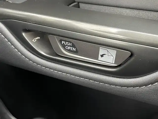 レクサス ＮＸ 350h 千葉県 2023(令5)年 1.8万km ソニッククォーツ サンルーフ/レクサスセーフティセンス/　衝突軽減ブレーキ/レーンキープアシスト/　レーダークルーズコントロール/オートハイビーム/　クリアランスソナー/ブラインドスポットモニター/純正メーカーディスプレイナビ/　フルセグ/BT/USB/バックカメラ/サイドカメラ/ステアリングスイッチ/パドルシフト/ETC2.0/ワイヤレス充電/電動パーキングブレーキ/パワーバックドア/レザーシート(黒)/パワーシート(D/N席)/シートヒーター(D/N席)/エアシート(D/N席)/スマートキー/プッシュスタート/LEDヘッドライト/オートライト/フォグライト