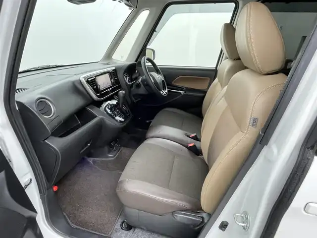 日産 デイズ ルークス HWS X Vセレクション 熊本県 2019(平31)年 4.4万km ホワイトパール 純正ナビMM318D-W（ＣＤ・ＤＶＤ・フルセグ・ＢＴ・ＳＤ・ＡＵＸ・ｉｐｏｄ）/全周囲カメラ　/純正前方ドライブレコーダー　/ＥＴＣ　/両側パワースライドドア　/前後クリアランスソナー　/衝突軽減ブレーキ　/レーンキープアシスト/横滑り防止/ハーフレザーシート/純正フロアマット/純正１５インチAW/オートライト/オートマチックハイビーム/LEDヘッドライト/スマートキー/プッシュスタート/スペアキー1本