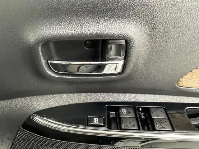 日産 デイズ ルークス HWS X Vセレクション 熊本県 2019(平31)年 4.4万km ホワイトパール 純正ナビMM318D-W（ＣＤ・ＤＶＤ・フルセグ・ＢＴ・ＳＤ・ＡＵＸ・ｉｐｏｄ）/全周囲カメラ　/純正前方ドライブレコーダー　/ＥＴＣ　/両側パワースライドドア　/前後クリアランスソナー　/衝突軽減ブレーキ　/レーンキープアシスト/横滑り防止/ハーフレザーシート/純正フロアマット/純正１５インチAW/オートライト/オートマチックハイビーム/LEDヘッドライト/スマートキー/プッシュスタート/スペアキー1本