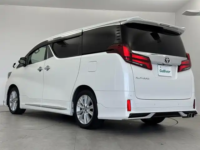 トヨタ アルファード S 愛知県 2020(令2)年 3.9万km ホワイトパールクリスタルシャイン モデリスタエアロ/純正ディスプレイオーディオ/（CD/DVD/BT/フルセグ）/純正フリップダウンモニター/デジタルインナーミラー/バックカメラ/ETC/前方ドラレコ/クルーズコントロール/両側パワースライドドア/トヨタセーフティセンス/（LTA/CS/PKSB/PCS/BSM/RCTA/RSA）/シートカバー/ハンドルカバー/フォグランプ/ドアバイザー