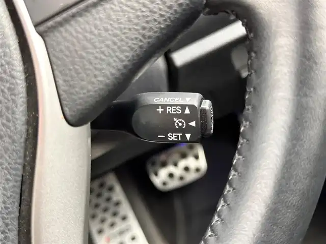 トヨタ ヴォクシー ハイブリッド ZS 煌Ⅱ 宮城県 2019(令1)年 2.5万km ブラッキッシュアゲハガラスフレーク セーフティセンス/・プリクラッシュセーフティ/・レーンディパーチャーアラート/・オートマチックハイビーム/・先行車発進告知機能/インテリジェントクリアランスソナー/純正12インチフリップダウンモニター（V12T-R68C）/純正10インチナビ（NSZN-Z68T）/・CD/DVD/・Bluetooth/・フルセグTV/バックカメラ/ビルトインETC/ドライブレコーダー/GPSレーダー探知機/両側パワースライドドア/前席シートヒーター/革巻きステアリング/クルーズコントロール/ステアリングスイッチ/LEDヘッドランプ/フォグランプ/オートライト/スマートキー＆プッシュスタート/スペアキー1本/電動格納ミラー/純正16インチAW/純正フロアマット/純正ドアバイザー/Wエアバッグ