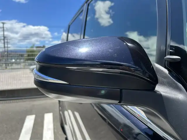 トヨタ エスクァイア ハイブリッド Gi プレミアムパッケージ 福岡県 2017(平29)年 3万km スパークリングブラックパールクリスタルシャイン 純正10.5型SDナビ(フルセグTV/CD/DVD/BT)バックモニターフリップダウンモニタートヨタセーフティーセンス両側パワスラクルコンETCシートヒーター純正フロアマット純正LEDヘットライト純正15インチアルミホイールスマートキープッシュスタート