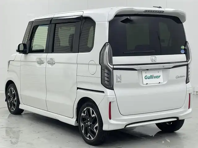 ホンダ Ｎ ＢＯＸ カスタム G L ターボ ホンダセンシング 茨城県 2018(平30)年 5.1万km プラチナホワイトパール 純正9型ナビ/バックカメラ/フルセグ/衝突被害軽減ブレーキ/車線逸脱抑制装置/レーダークルーズコントロール/オートマチックハイビーム/ソナー/両側電動スライドドア/ETC/ドラレコ/純正15インチAW/LEDヘッドライト/スマートキー