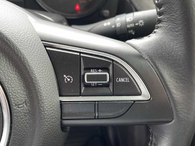 スズキ ジムニー XC 京都府 2021(令3)年 2.6万km ジャングルグリーン パナソニック８インチナビ　Ｂｌｕｅｔｏｏｔｈオーディオ　フルセグ　ＤＶＤ再生　スズキセーフティサポート　クルーズコントロール　シートヒーター　ＥＴＣ　ＬＥＤヘッドライト　前後ドラレコ　禁煙車