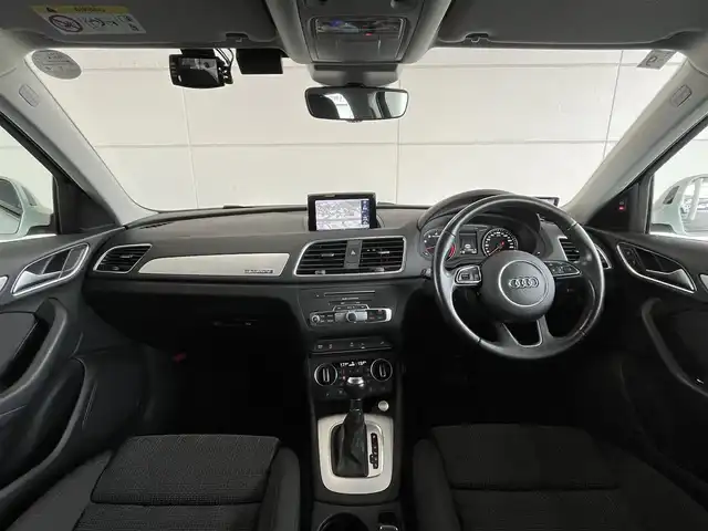 アウディ Ｑ３ 2．0 TFSI クワトロ 180PS 山形県 2018(平30)年 4.2万km グレイシアホワイトメタリック アシスタンスパッケージ/・クルーズコントロール/・サイドアシスト/・アクティブレーンアシスト/・ハイビームアシスト/LEDパッケージ/・LEDライト/・ヘッドライトウォッシャー/・LEDリヤダイナミックターンインディケーター/コンビニエンスパッケージ/・アドバンスドキー/・パーキングシステム/リヤビューカメラ/MMIナビゲーション/・CD/DVD/・Bluetooth/SD/・地デジTV/純正ドライブレコーダー/シートヒーター/社外GPSレーダー/スペアキー×１/保証書/取説