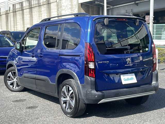 プジョー リフター GTライン ファーストLTD 東京都 2020(令2)年 3.1万km 青 ワンオーナー/ディスプレイオーディオ/アクティブクルーズコントロール/レーンキープアシスト/パノラミックビューカメラ/ムーンルーフ/デジタルインナーミラー/置くだけ充電/パドルシフト/オートライト/スマートキー/純正アルミホイール/コーナーセンサー/新車時保証書/取扱説明書