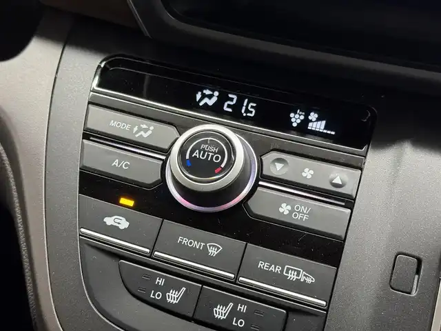 ホンダ フリード＋ G ホンダセンシング 三重県 2020(令2)年 0.4万km プレミアムクリスタルレッドM ガソリン/FF/インパネCVT/純正 7インチナビ VXM-204VFi/（CD/DVD/FM/AM/TV/iPod/SD/MusicRack/USB/Bluetooth/AUX）/バックカメラ/両側パワースライドドア/ドライブレコーダー 前方/ビルトイン ETC/Honda SENSING/・衝突軽減ブレーキ［CMBS］/・車線維持支援システム［LKAS］/・アダプティブクルーズコントロール［ACC］/・路外逸脱抑制機能/・標識認識機能/・先行車発進お知らせ機能/・VSA（ABS＋TRC、横すべり抑制）/など/装備/・シートヒーター（D/N）/・オートエアコン/・オートライト/・LEDヘッドランプ/・ステアリングスイッチ/・インフォメーションディスプレイ/・ECONスイッチ/・電動格納ドアミラー/・プッシュスタート/・スマートキーx2/・純正ホイールキャップ＋15インチスチールホイール/など